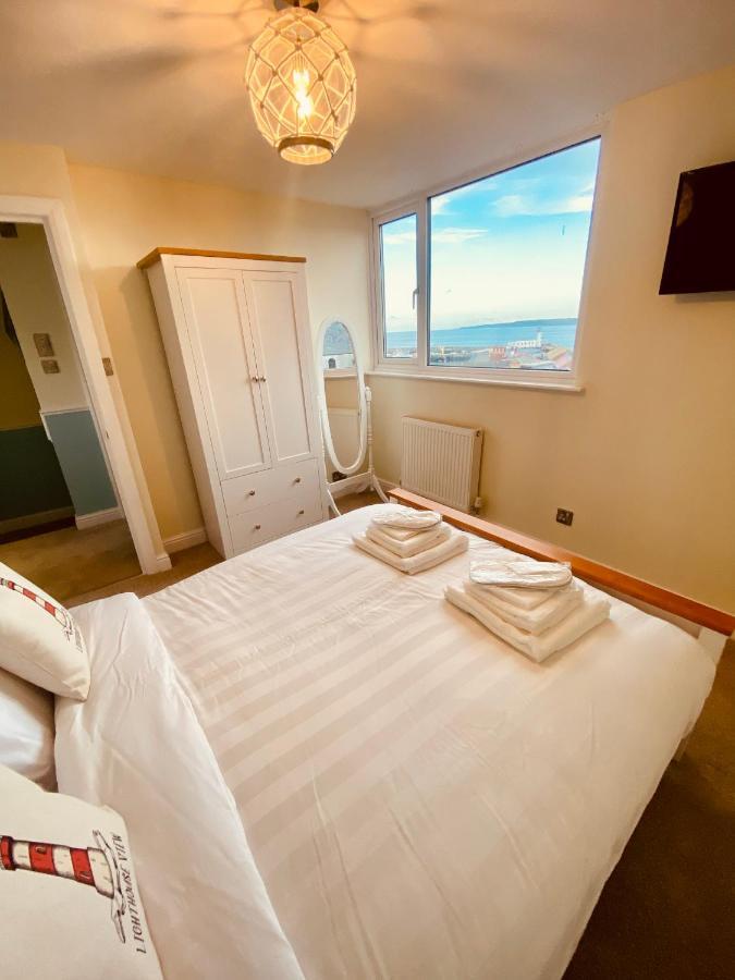 Lighthouse View, One Min From Harbour & Beach Scarborough Exterior foto