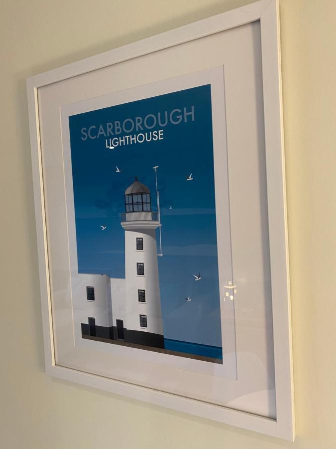 Lighthouse View, One Min From Harbour & Beach Scarborough Exterior foto